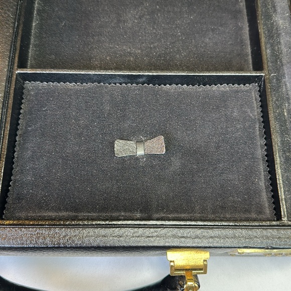 Fendi RARE Vintage Train Beauty Case Leather over wood padded Velour interior - Picture 9 of 17